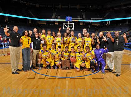 Thumbnail 2 in Ridgeview vs. Lynwood (CIF SoCal Regional D1 Final) photogallery.