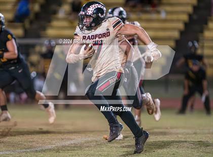 Thumbnail 2 in Radford @ Nanakuli photogallery.