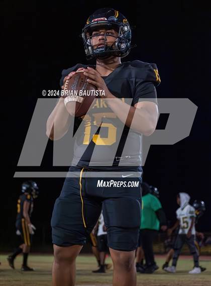 Thumbnail 1 in Radford @ Nanakuli photogallery.
