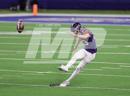 Thumbnail 3 in Cedar Park vs. Ryan (UIL 5A Division I Final) photogallery.