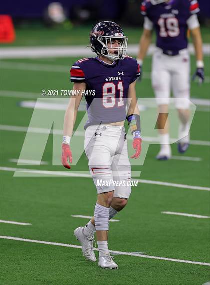 Thumbnail 3 in Cedar Park vs. Ryan (UIL 5A Division I Final) photogallery.