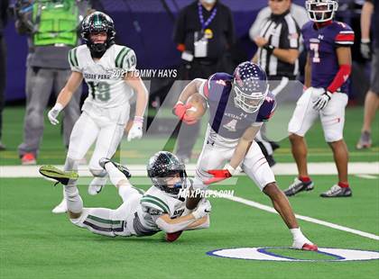 Thumbnail 3 in Cedar Park vs. Ryan (UIL 5A Division I Final) photogallery.