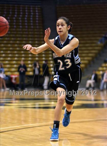 Thumbnail 3 in Air Academy vs. Pueblo West (CHSAA 4A Semifinal) photogallery.