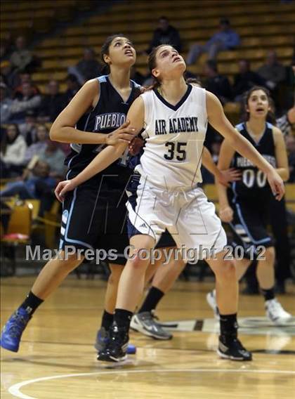 Thumbnail 3 in Air Academy vs. Pueblo West (CHSAA 4A Semifinal) photogallery.