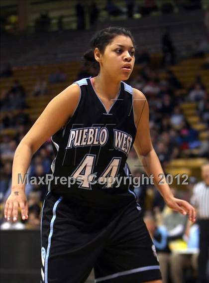 Thumbnail 1 in Air Academy vs. Pueblo West (CHSAA 4A Semifinal) photogallery.