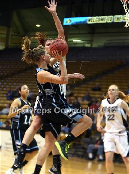 Thumbnail 1 in Air Academy vs. Pueblo West (CHSAA 4A Semifinal) photogallery.