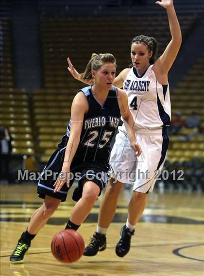 Thumbnail 3 in Air Academy vs. Pueblo West (CHSAA 4A Semifinal) photogallery.