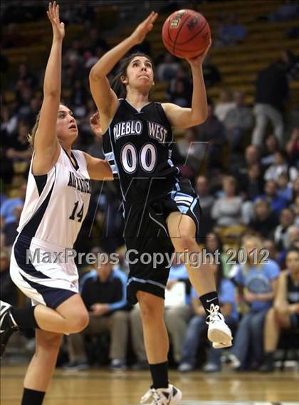 Thumbnail 2 in Air Academy vs. Pueblo West (CHSAA 4A Semifinal) photogallery.