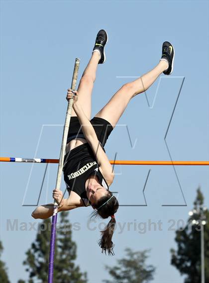 Thumbnail 3 in Arcadia Invitational (Womens Field Events) photogallery.