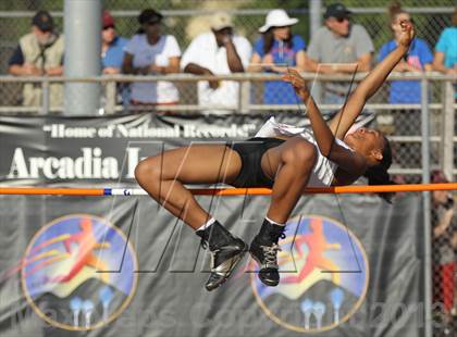 Thumbnail 2 in Arcadia Invitational (Womens Field Events) photogallery.
