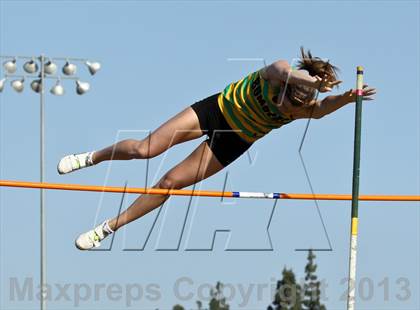 Thumbnail 3 in Arcadia Invitational (Womens Field Events) photogallery.