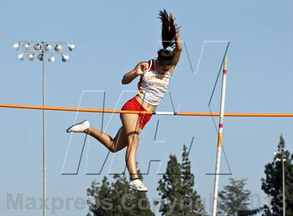 Thumbnail 3 in Arcadia Invitational (Womens Field Events) photogallery.
