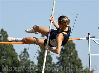 Thumbnail 1 in Arcadia Invitational (Womens Field Events) photogallery.