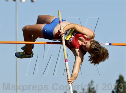 Thumbnail 2 in Arcadia Invitational (Womens Field Events) photogallery.