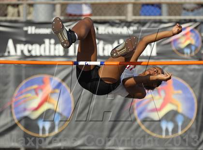 Thumbnail 3 in Arcadia Invitational (Womens Field Events) photogallery.
