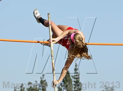 Thumbnail 3 in Arcadia Invitational (Womens Field Events) photogallery.