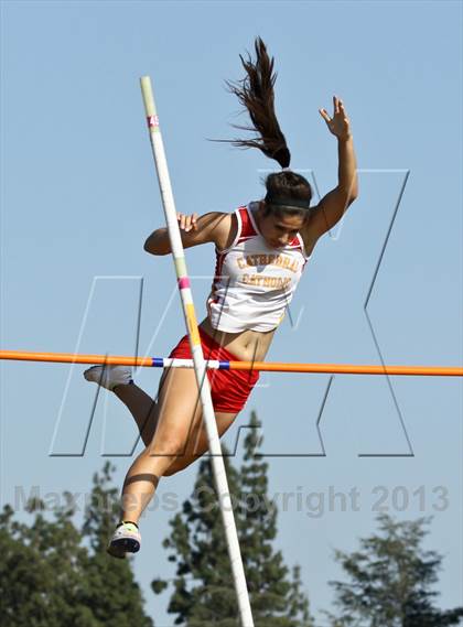 Thumbnail 1 in Arcadia Invitational (Womens Field Events) photogallery.