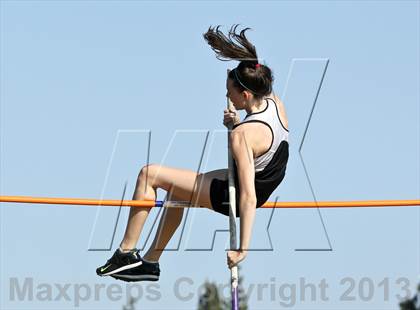 Thumbnail 2 in Arcadia Invitational (Womens Field Events) photogallery.