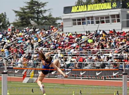Thumbnail 1 in Arcadia Invitational (Womens Field Events) photogallery.