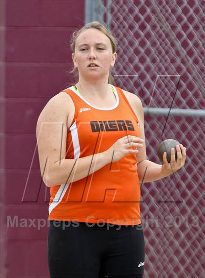 Thumbnail 2 in Arcadia Invitational (Womens Field Events) photogallery.