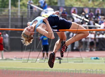 Thumbnail 2 in Arcadia Invitational (Womens Field Events) photogallery.
