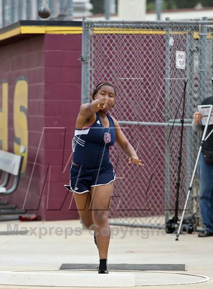 Thumbnail 1 in Arcadia Invitational (Womens Field Events) photogallery.