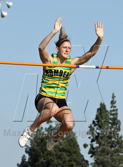 Thumbnail 3 in Arcadia Invitational (Womens Field Events) photogallery.