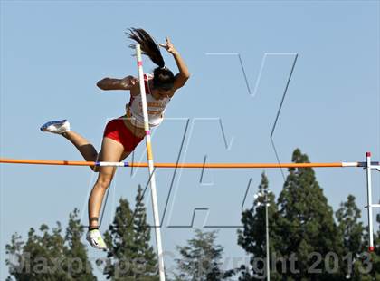 Thumbnail 3 in Arcadia Invitational (Womens Field Events) photogallery.