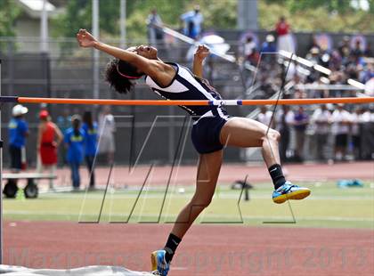 Thumbnail 1 in Arcadia Invitational (Womens Field Events) photogallery.