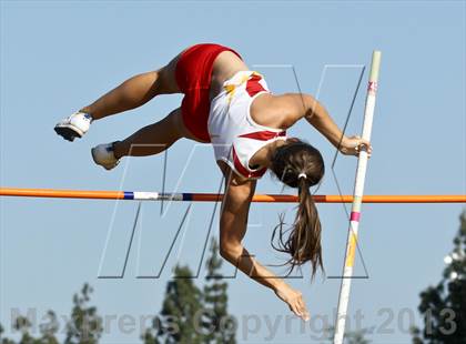 Thumbnail 1 in Arcadia Invitational (Womens Field Events) photogallery.