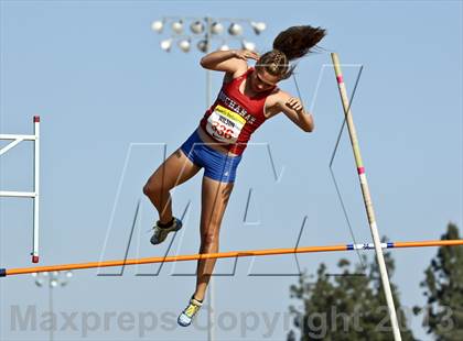 Thumbnail 1 in Arcadia Invitational (Womens Field Events) photogallery.