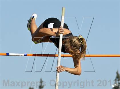 Thumbnail 1 in Arcadia Invitational (Womens Field Events) photogallery.