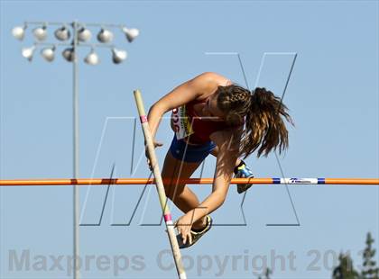 Thumbnail 2 in Arcadia Invitational (Womens Field Events) photogallery.