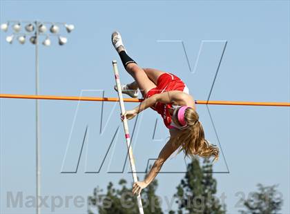 Thumbnail 1 in Arcadia Invitational (Womens Field Events) photogallery.