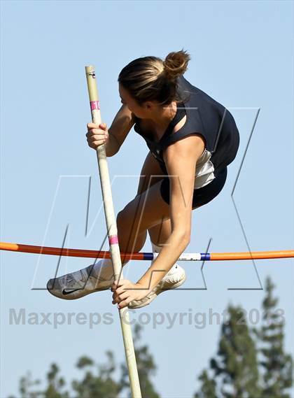 Thumbnail 3 in Arcadia Invitational (Womens Field Events) photogallery.
