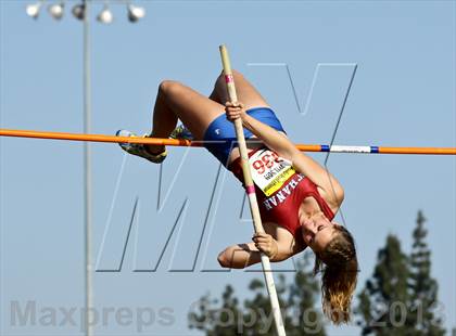 Thumbnail 1 in Arcadia Invitational (Womens Field Events) photogallery.