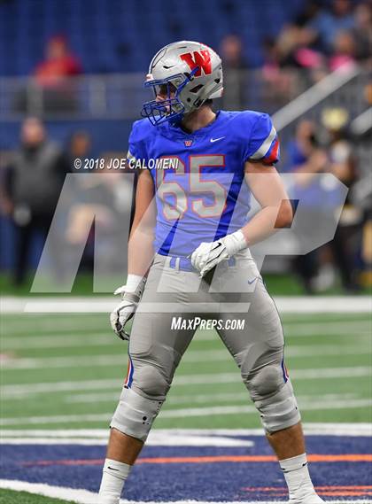 Thumbnail 1 in Brennan vs Westlake (UIL 6A Area Playoff) photogallery.