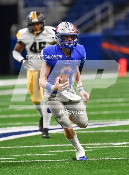 Thumbnail 3 in Brennan vs Westlake (UIL 6A Area Playoff) photogallery.