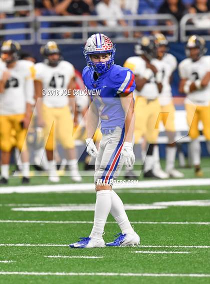Thumbnail 1 in Brennan vs Westlake (UIL 6A Area Playoff) photogallery.