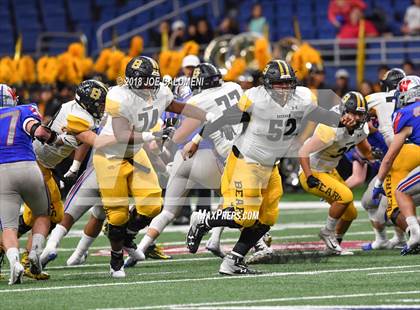 Thumbnail 3 in Brennan vs Westlake (UIL 6A Area Playoff) photogallery.