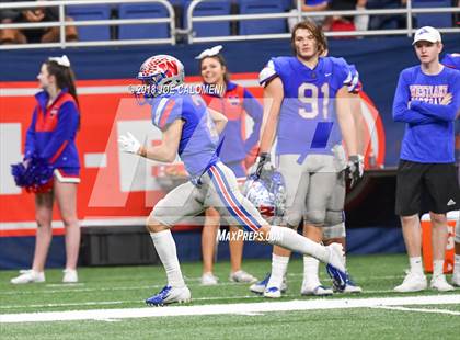 Thumbnail 1 in Brennan vs Westlake (UIL 6A Area Playoff) photogallery.