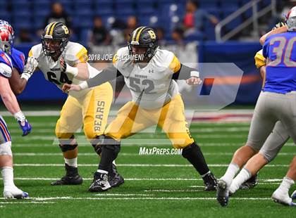 Thumbnail 3 in Brennan vs Westlake (UIL 6A Area Playoff) photogallery.