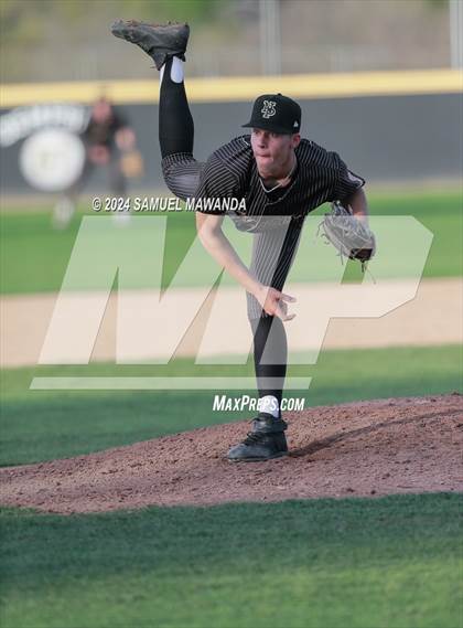 Thumbnail 2 in  Newbury Park @ Crespi photogallery.