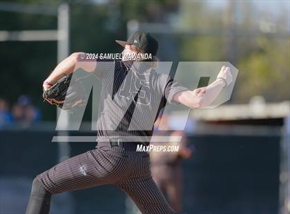 Thumbnail 3 in  Newbury Park @ Crespi photogallery.
