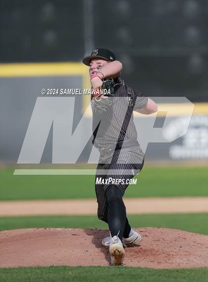 Thumbnail 1 in  Newbury Park @ Crespi photogallery.