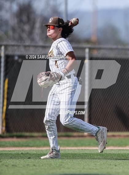 Thumbnail 3 in  Newbury Park @ Crespi photogallery.