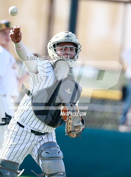 Thumbnail 3 in  Newbury Park @ Crespi photogallery.