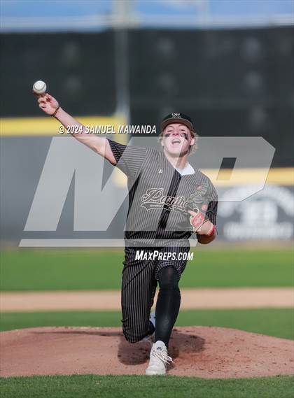 Thumbnail 3 in  Newbury Park @ Crespi photogallery.