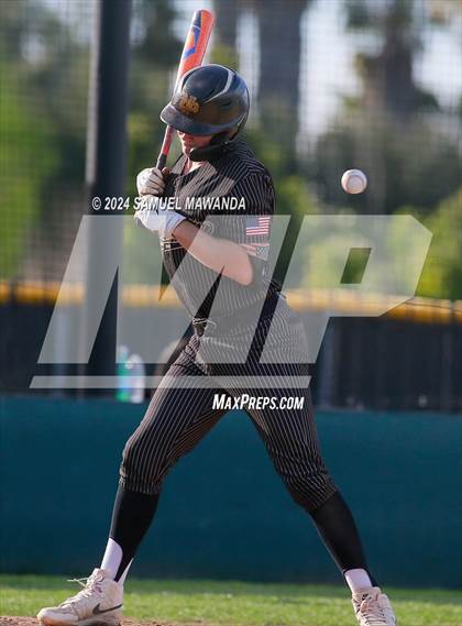 Thumbnail 3 in  Newbury Park @ Crespi photogallery.