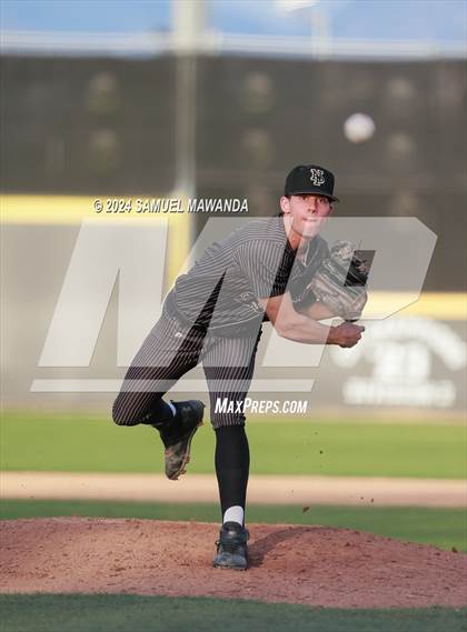 Thumbnail 2 in  Newbury Park @ Crespi photogallery.